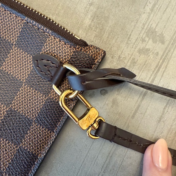 Louis Vuitton Damier Ebene Pochette (for Neverfull) - Picture 11 of 13